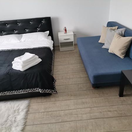 Cazare Apartament Rasnov Apartment Ngoại thất bức ảnh